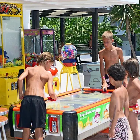 Ośrodek wypoczynkowy Sun Palace &