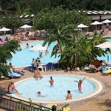 Sun Palace & Θέρετρο 4*