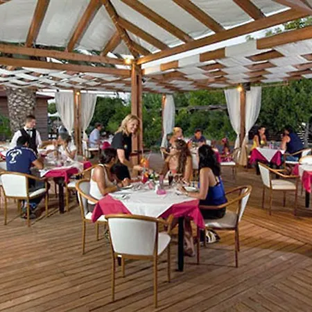 Sun Palace & 4* İstanköy