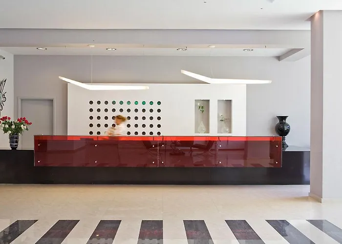 Üdülőközpont Sun Palace &