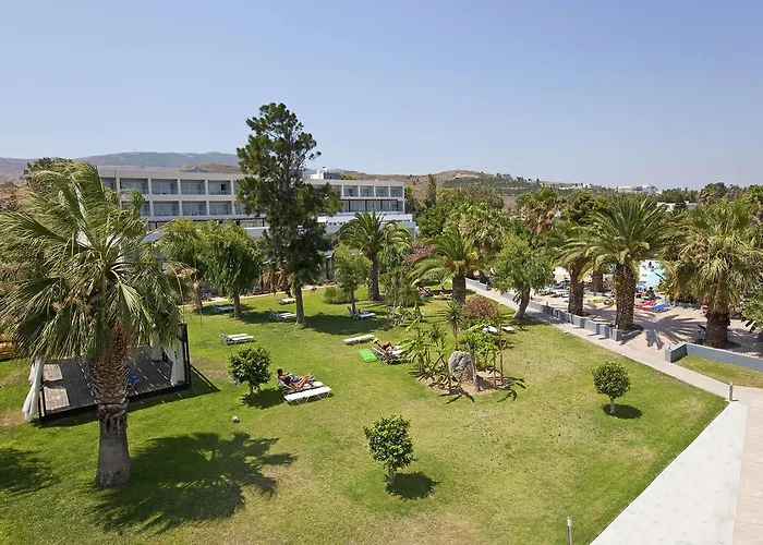 Üdülőközpont Sun Palace &